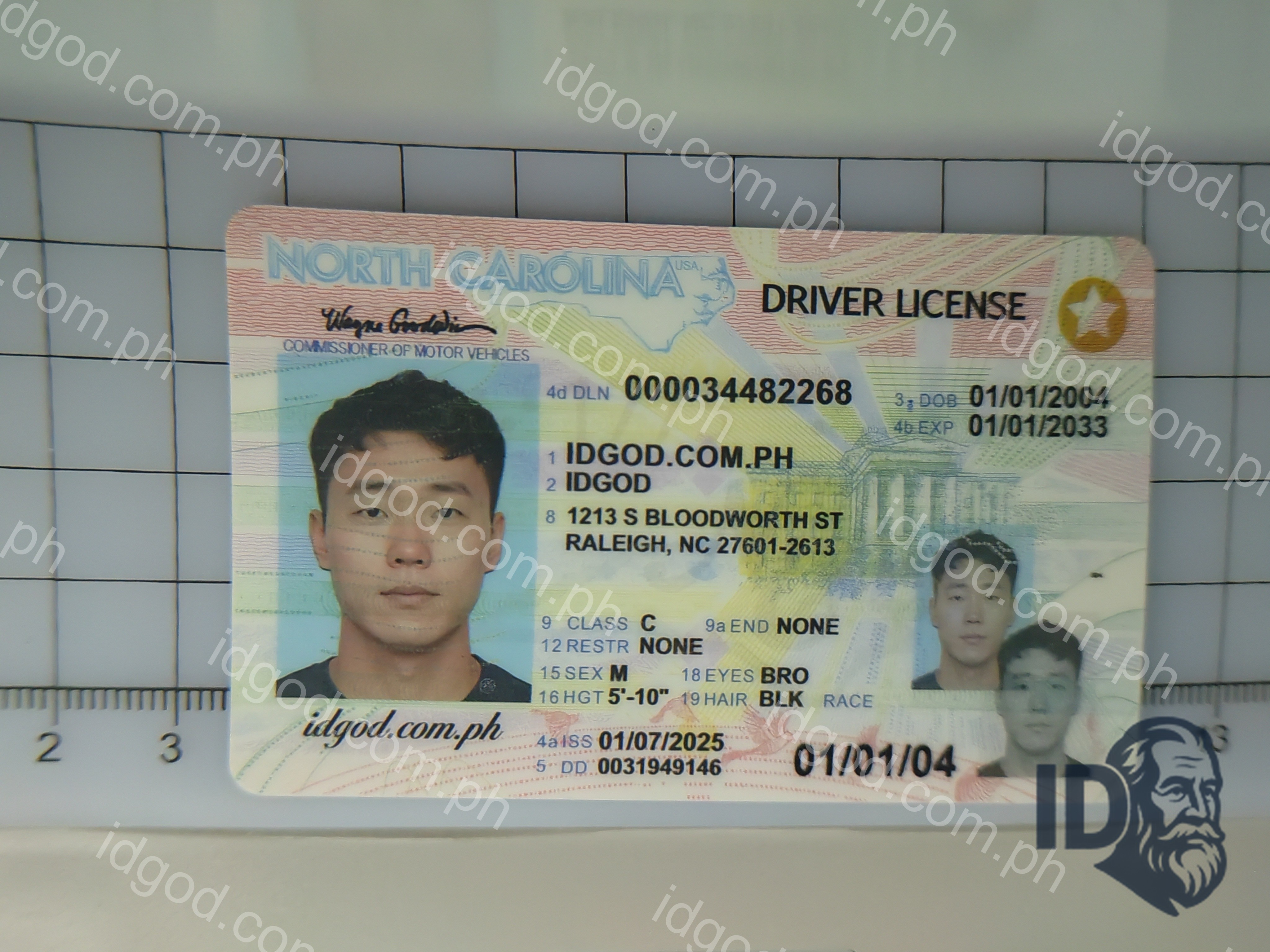 North Carolina Polycarbonate - Official State Material Fake ID